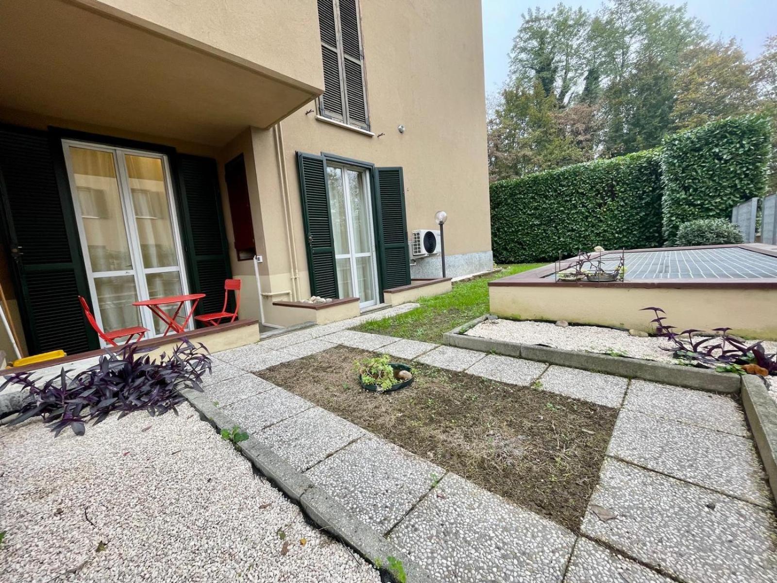 33 Borgo Ticino Lux Free Parking & Private Garden Lejlighed Pavia Eksteriør billede